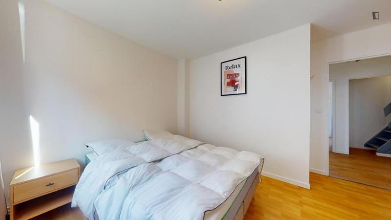 Chambre - 12 m² - 6 pièces