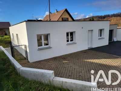 Maison - 103 m² - 4 pièces