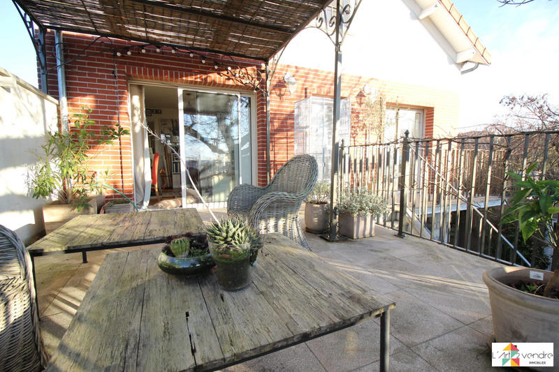 Maison - 143 m² - 7 pièces