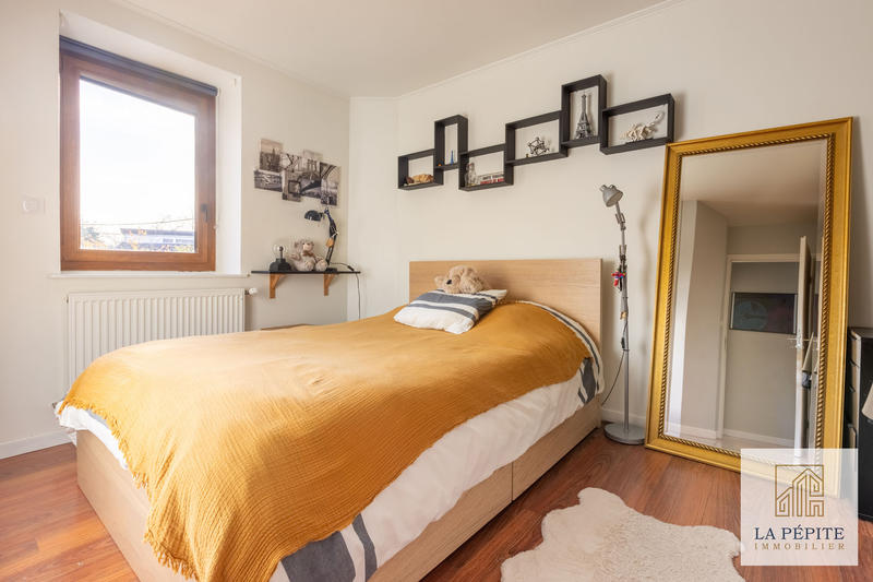 Maison - 152 m² - 6 pièces