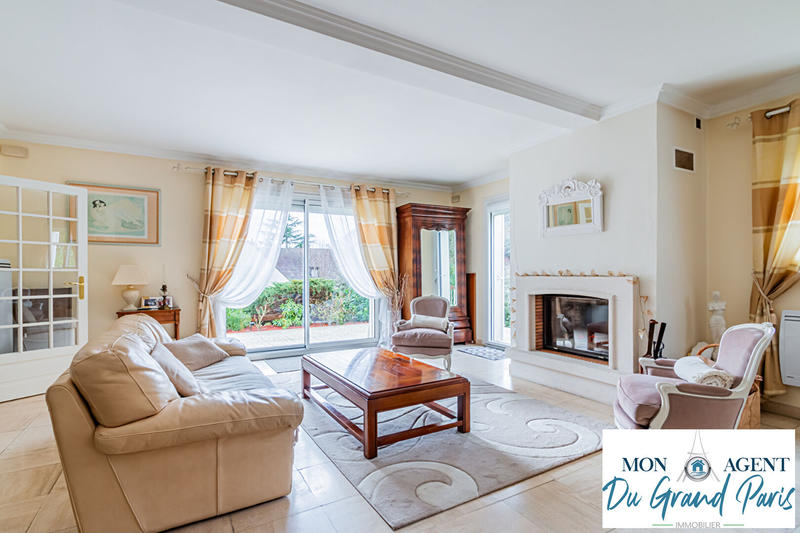 Maison - 160 m² - 6 pièces