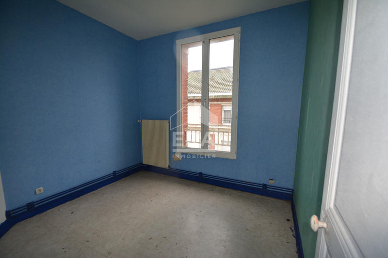 Maison - 235 m² - 7 pièces