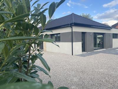 Maison - 150 m² - 5 pièces