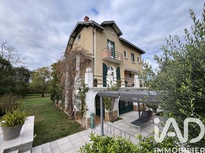 Maison - 291 m² - 7 pièces