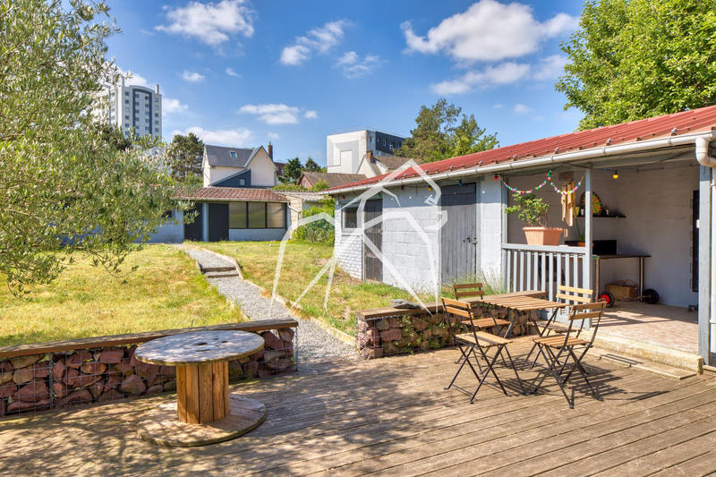 Maison - 106 m² - 5 pièces