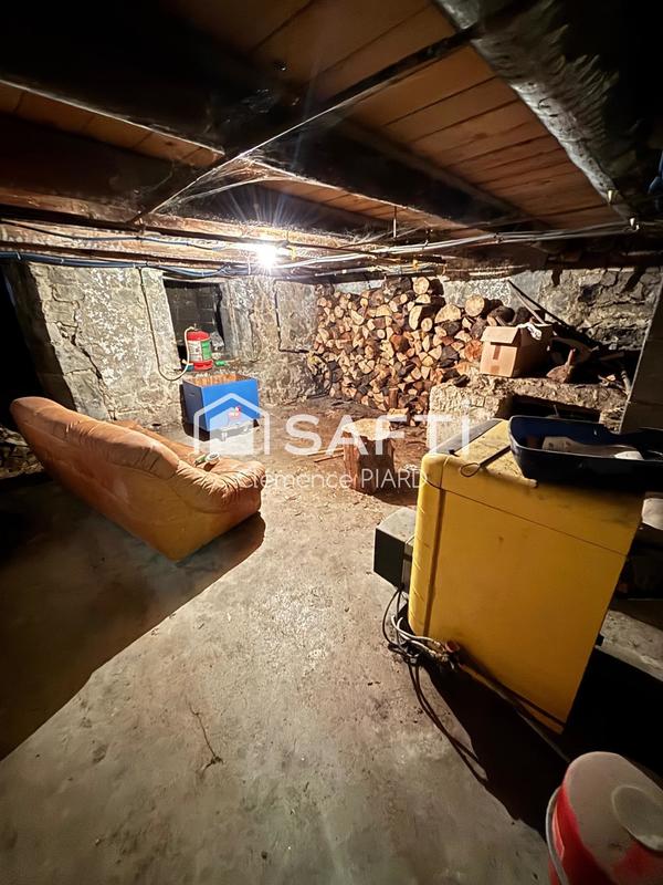 Maison - 143 m² - 10 pièces