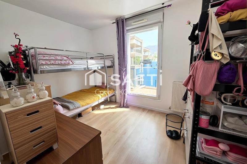 Appartement - 85 m² - 4 pièces