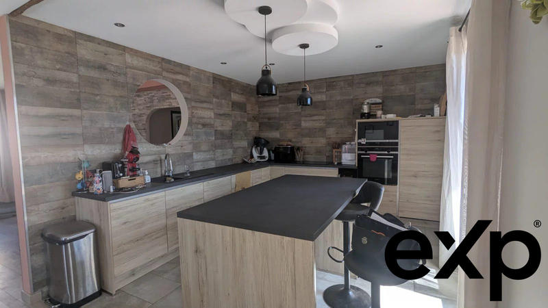 Maison - 130 m² - 5 pièces