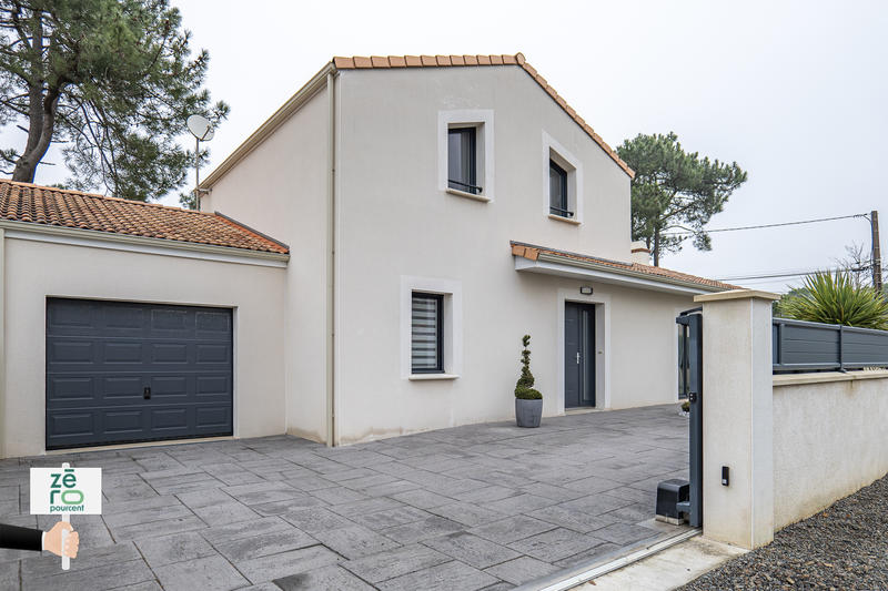 Maison - 101 m² - 3 pièces