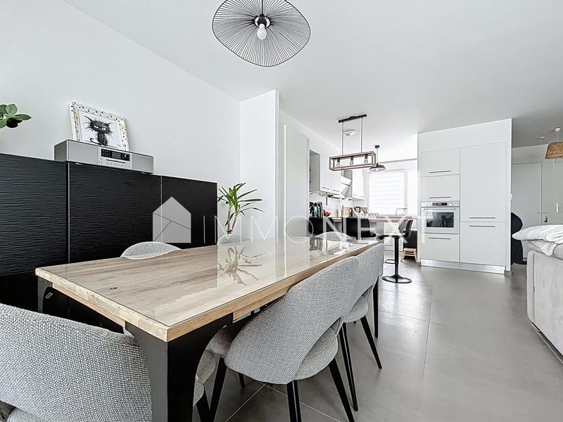 Maison - 88 m² - 5 pièces