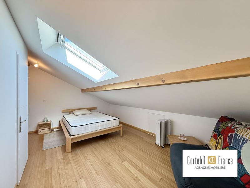 Maison - 193 m² - 5 pièces