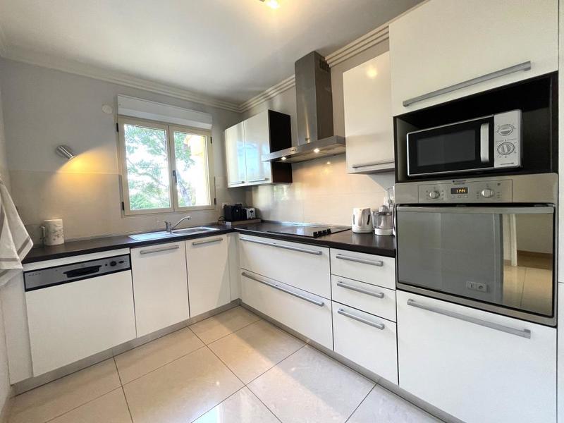 Appartement - 113 m² - 4 pièces