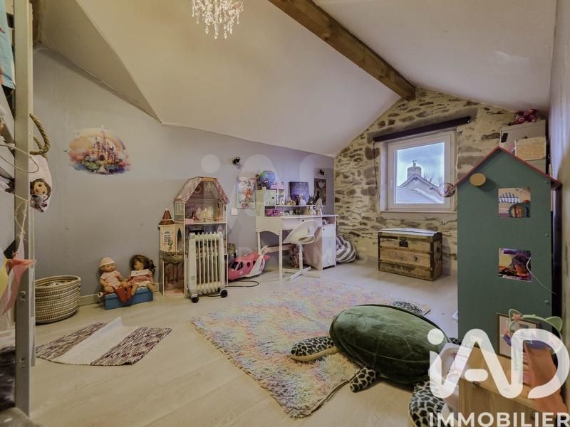 Maison - 147 m² - 6 pièces