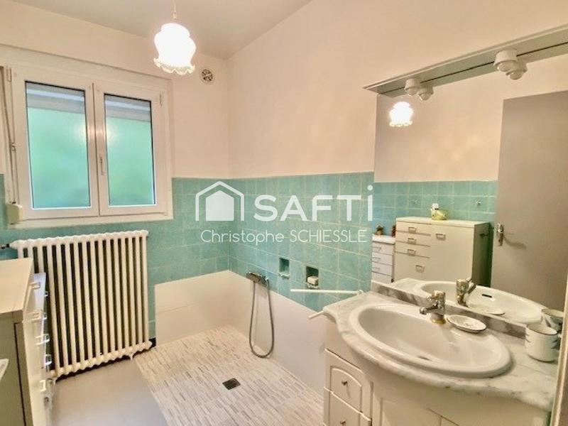 Maison - 150 m² - 8 pièces