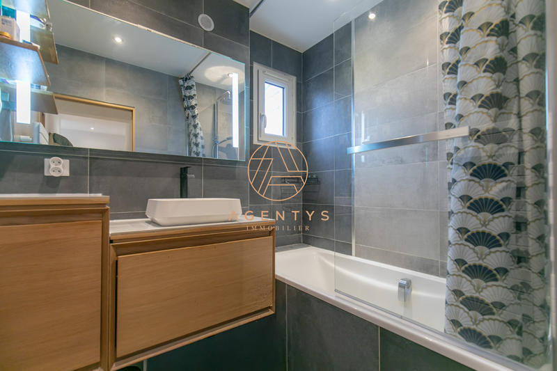 Appartement - 68 m² - 3 pièces