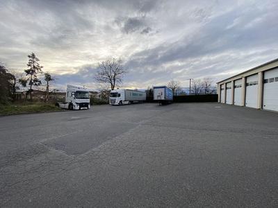 Local commercial - 310 m² - 1 pièce