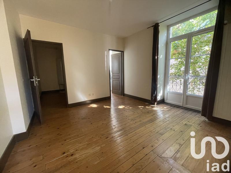 Appartement - 92 m² - 7 pièces