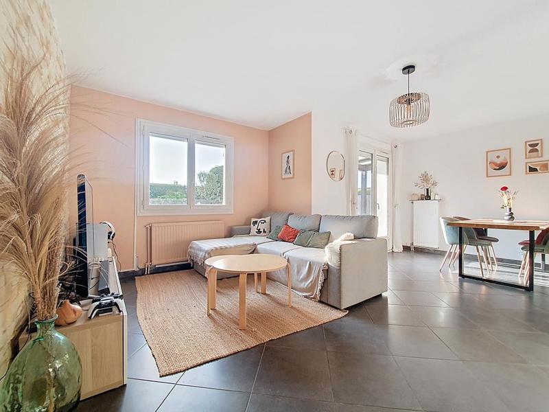 Maison - 104 m² - 5 pièces