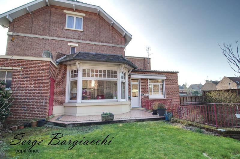 Maison bourgeoise - 214 m² - 8 pièces