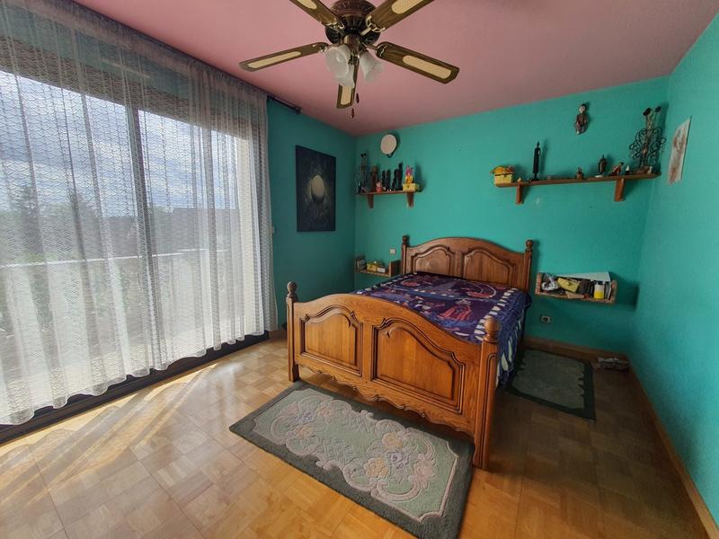 Maison - 258 m² - 6 pièces