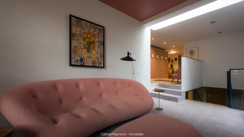 Maison contemporaine - 405 m² - 9 pièces