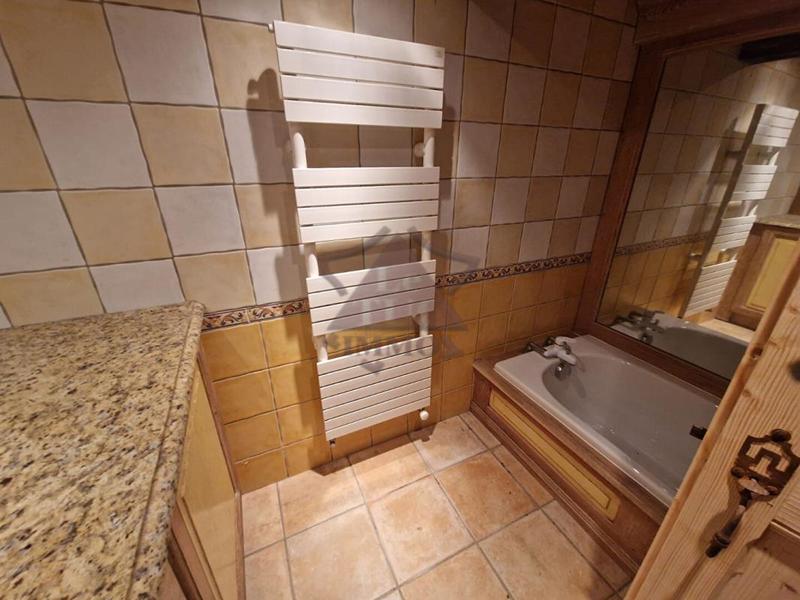 Mas - 281 m² - 12 pièces