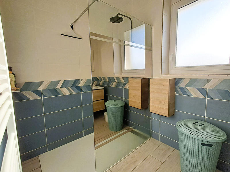 Maison - 93 m² - 5 pièces