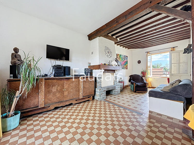 Maison - 83 m² - 4 pièces