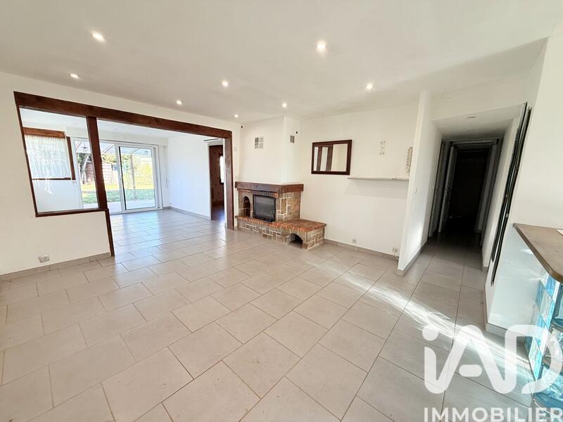 Maison - 90 m² - 5 pièces