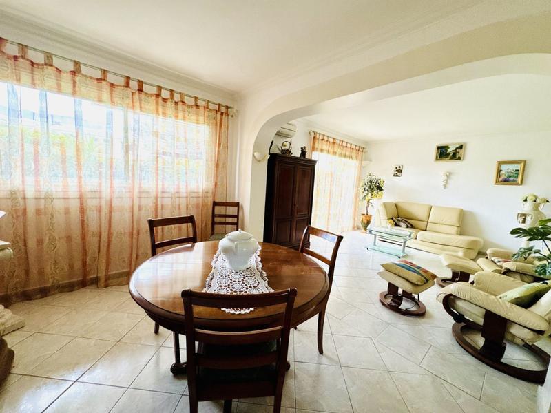 Appartement - 71 m² - 2 pièces