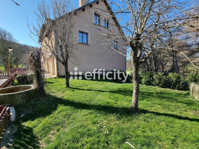 Bureau - 757 m² - 22 pièces