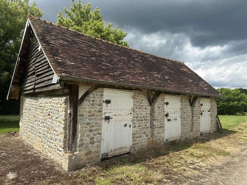 Maison - 420 m² - 12 pièces