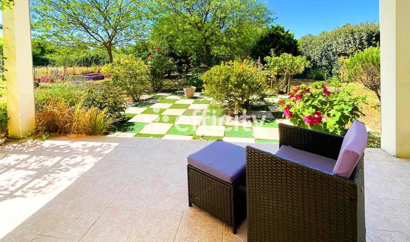 Maison - 93 m² - 5 pièces