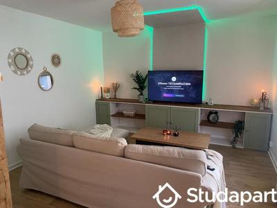 Chambre - 12 m² - 1 pièce