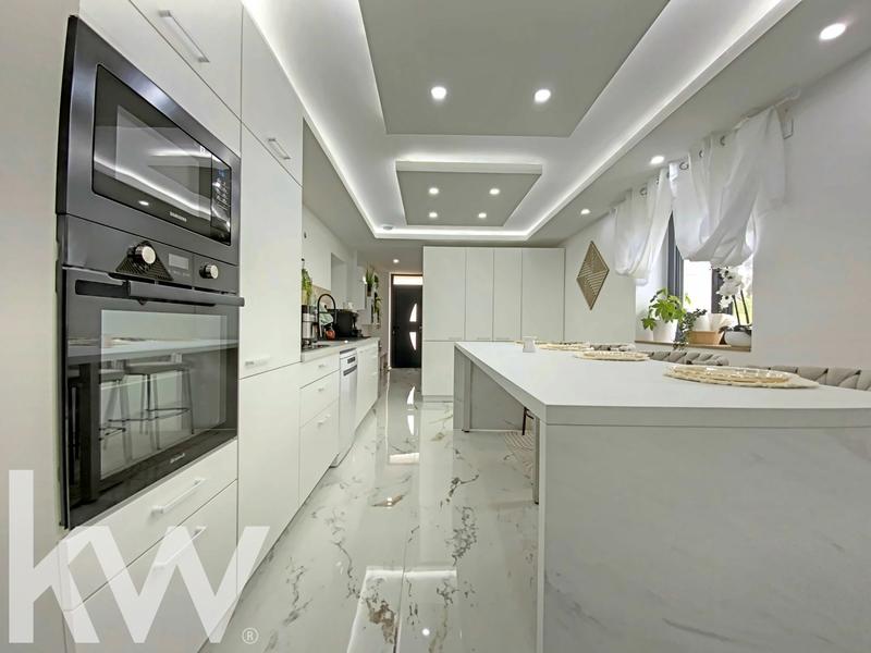 Maison - 113 m² - 5 pièces