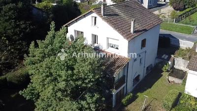 Maison - 153 m² - 7 pièces