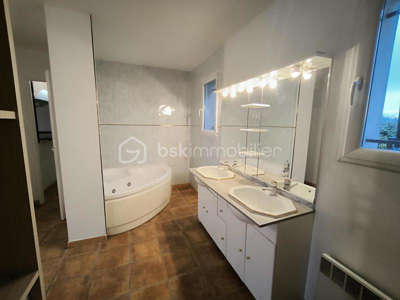 Villa - 133 m² - 5 pièces