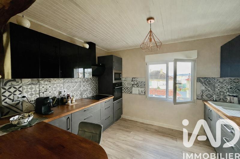Maison - 110 m² - 5 pièces