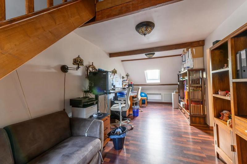 Maison - 145 m² - 6 pièces