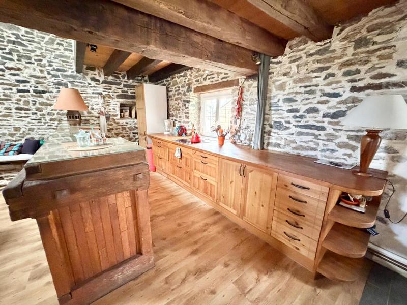 Maison - 163 m² - 6 pièces