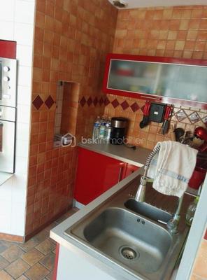 Château - 87 m² - 4 pièces