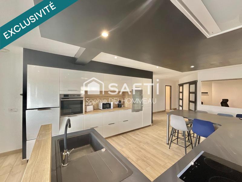 Maison - 196 m² - 9 pièces