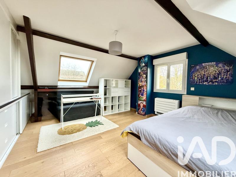 Maison - 166 m² - 6 pièces