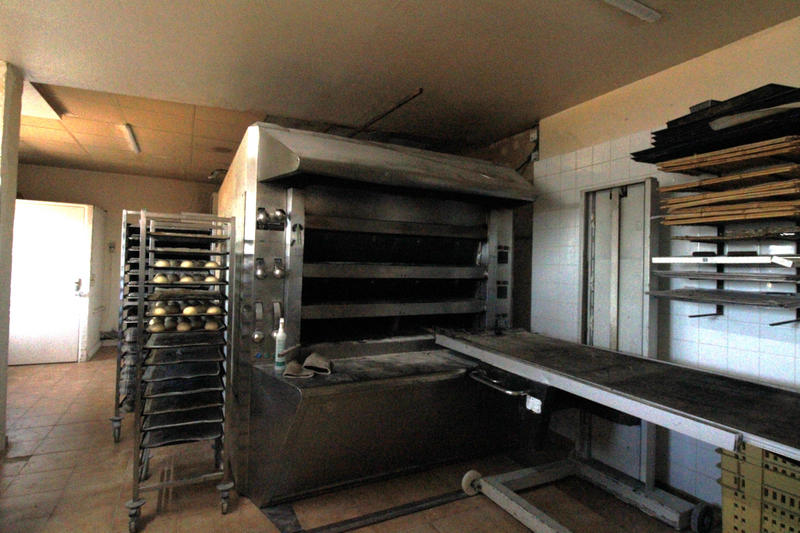 Fonds de commerce - Magasins - 124 m²