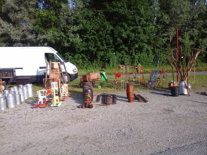 Vide grenier - brocante