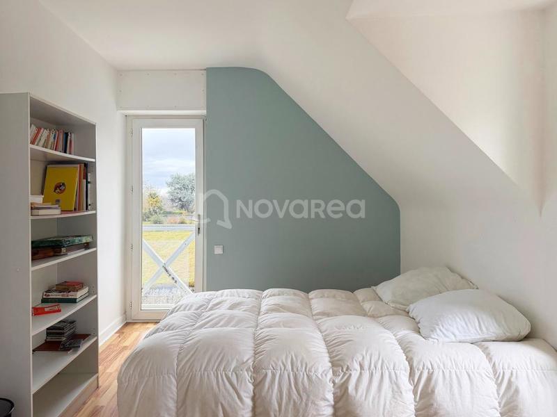 Maison - 236 m² - 7 pièces