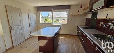 Maison - 89 m² - 4 pièces