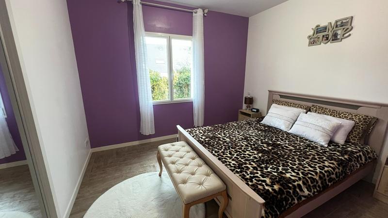 Maison - 210 m² - 7 pièces