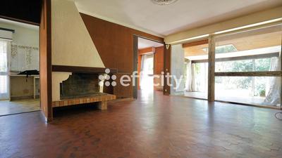 Maison - 97 m² - 5 pièces