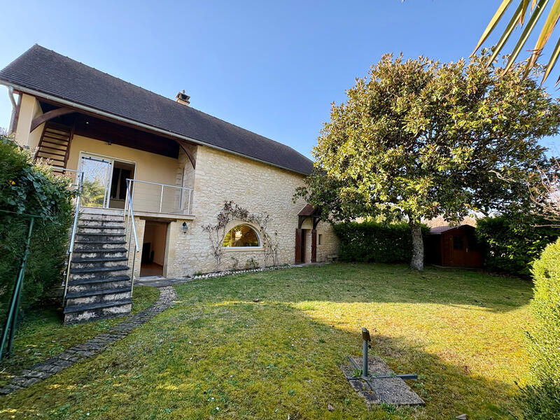 Maison - 94 m² - 4 pièces